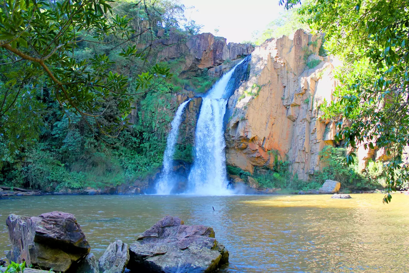 Cachoeira Fecho da Serra